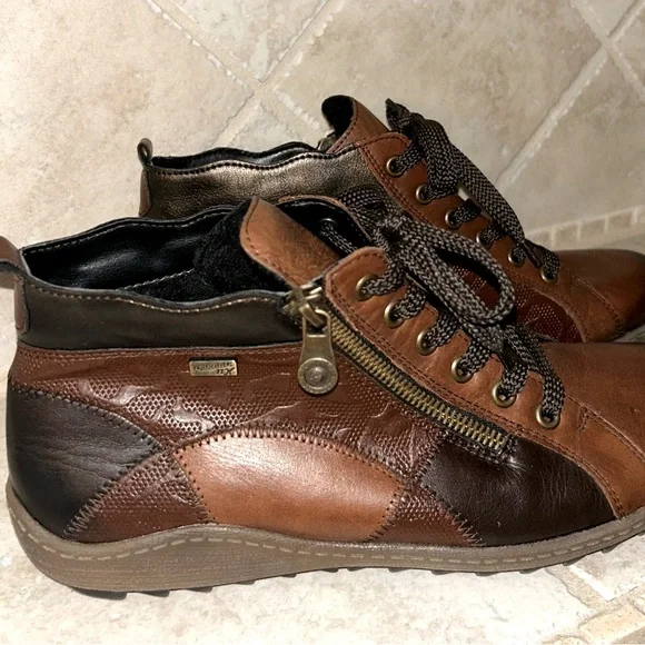 Remonte Women’s Leather Lace Up Boots - Picture 3 of 7